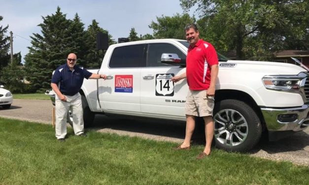 Had a super time at the Ellendale Parade this afternoon. Nothing better than spe…